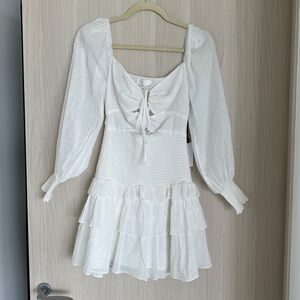 White mini long sleeve dress